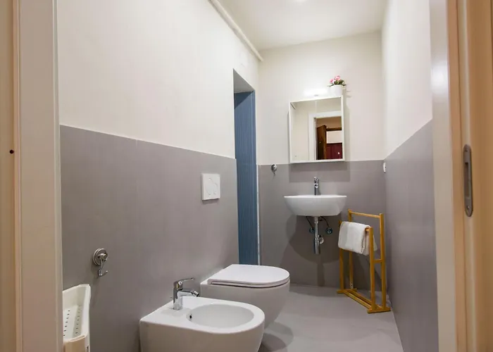 Tavoleria By Interhome * Pisa