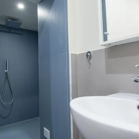 Tavoleria By Interhome Pisa