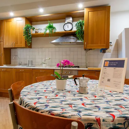 Tavoleria By Interhome * 比萨